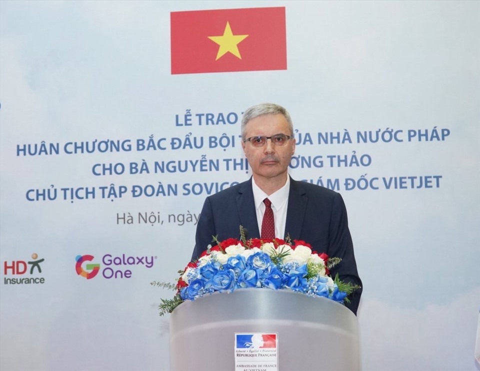 Đại sứ Cộng hòa Pháp tại Việt Nam Nicolas Warnery phát biểu tại buổi lễ. Ảnh: Phú Long