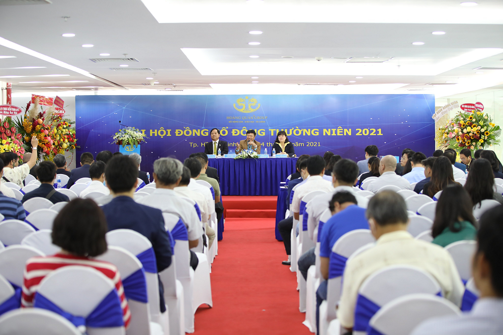 Đại hội cổ đông thường niên 2021 của Công ty cổ phần Tư vấn thương mại dịch vụ Địa ốc Hoàng Quân. Ảnh: Phương Lam