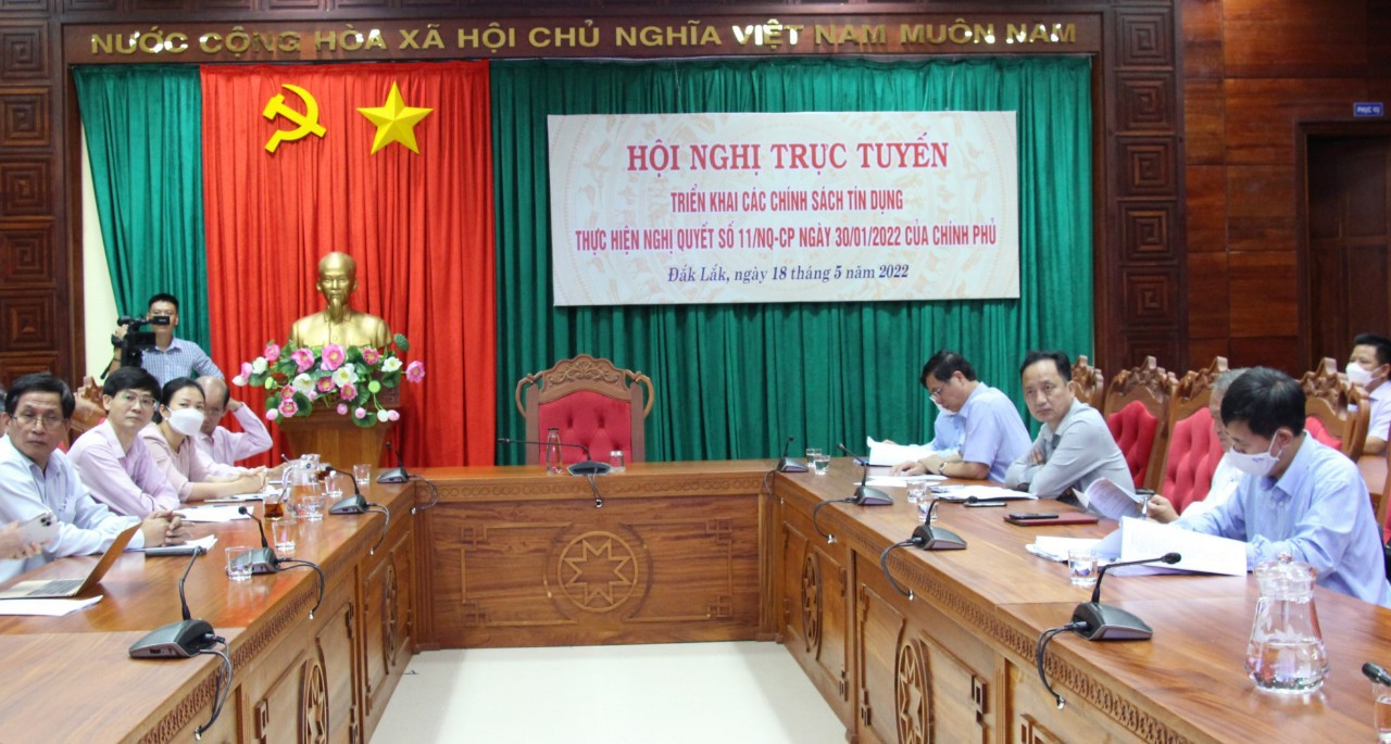 Các đại biểu dự hội nghị tại điểm cầu Đắk Lắk. Ảnh: Minh Thông