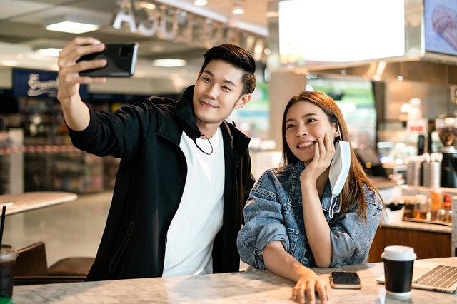 Thẻ VIB Premier Boundless hoặc VIB Travel Elité thay cho vé ra vào lounge tại hơn 1000 lounge trên toàn thế giới.Ảnh: VIB