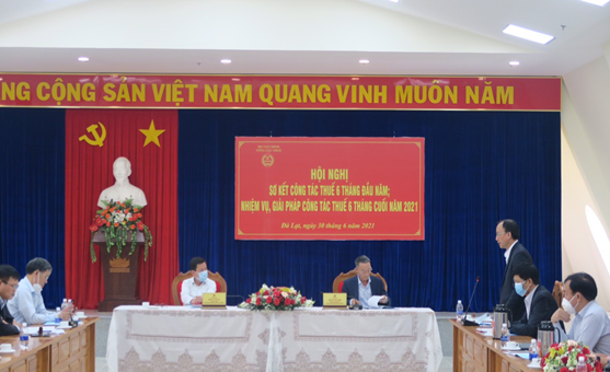 Cục Thuế Lâm Đồng triển khai nhiệm vụ, giải pháp thu ngân sách nhà nước 6 tháng cuối năm 2021. Ảnh: Phòng TT-HT
