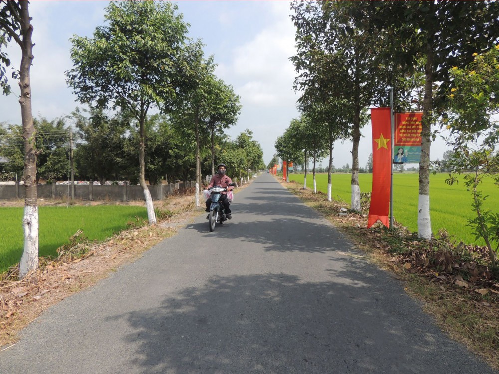 Nguồn vốn phục vụ xây dựng nông thôn mới thời gian qua ưu tiên cho hoàn thiện kết cấu hạ tầng kinh tế - xã hội, phát triển sản xuất...