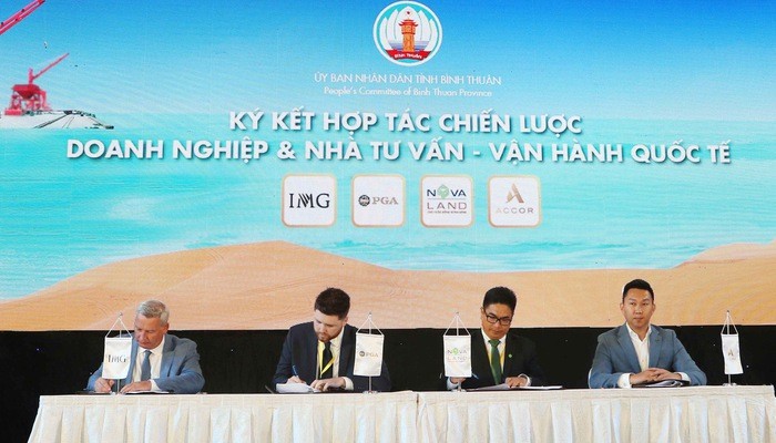 Lễ kí kết hợp tác chiến lược giữa Tập đoàn Novaland cùng đối tác quốc tế. Ảnh NVL
