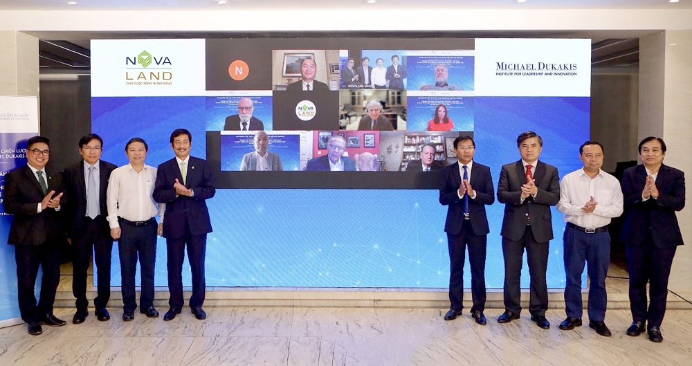Novaland hợp tác Viện Michael Dukakis cùng nhiều giáo sư từ Harvard, MIT… lập phân viện đào tạo AI và thúc đẩy đổi mới sáng tạo. Ảnh NVL