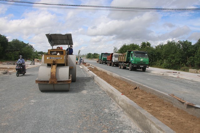 Các ngành, địa phương trong tỉnh Đồng Tháp triển khai nhiều giải pháp giải ngân vốn đầu tư công. Ảnh: Trang Huỳnh
