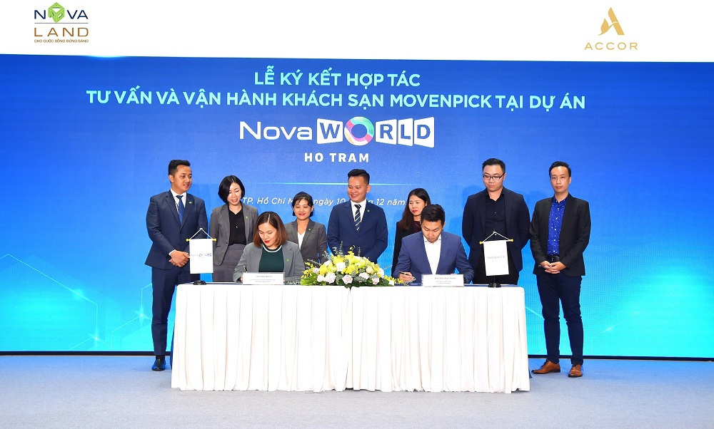 Đại diện Tập đoàn Novaland và Tập đoàn Accor ký kết hợp đồng tư vấn, quản lý và vận hành khách sạn Movenpick . Ảnh Novaland