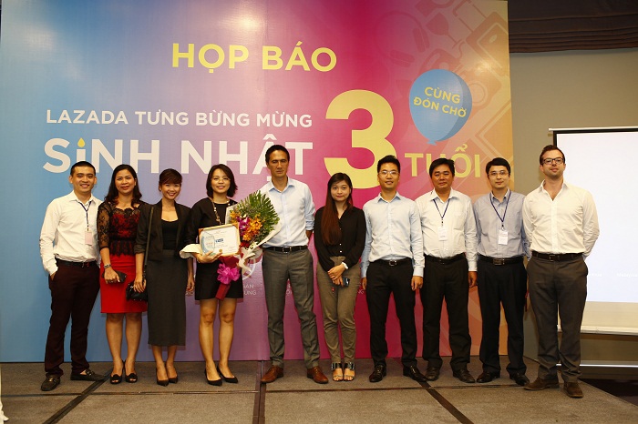 Lazada Việt Nam cùng các đối tác chiến lược. ảnh Financeplus.vn