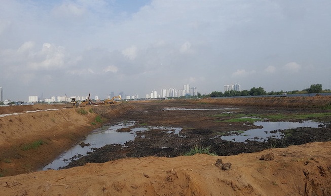 Hồ cảnh quan cho Khu đô thị Lakeview City đang được thi công.