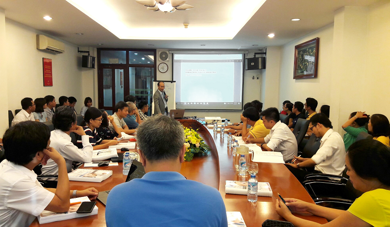 Các học viên FMIT® tham gia khóa học Quản lý dự án chuẩn quốc tế PMI® tại Kim Tin Group. Ảnh KT