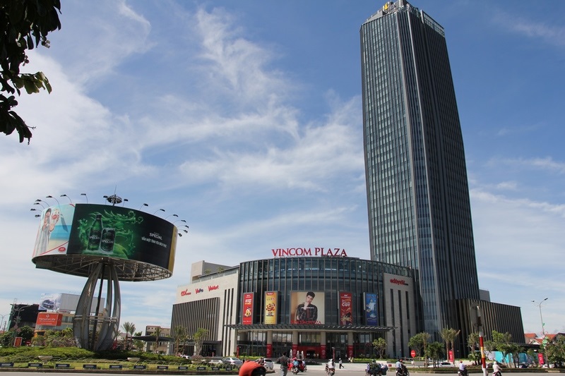 Trung tâm thương mại Vincom Plaza Hà Tĩnh mới được đưa vào khai thác. Ảnh VIC
