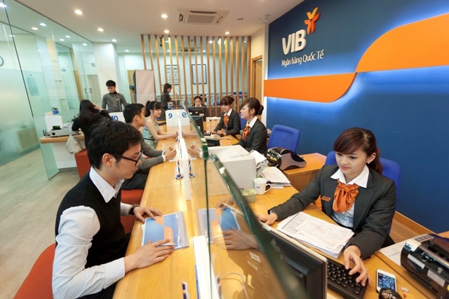 Cơ hội nhận quà tặng giá trị 1 tỷ đồng khi gửi tiết kiệm tại VIB. Ảnh VIB