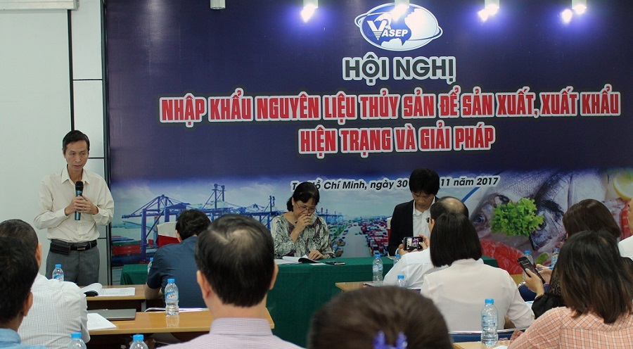 Toàn cảnh hội nghị Nhập khẩu nguyên liệu thủy sản để sản xuất-xuất khẩu hiện trạng và giải pháp. Ảnh HT