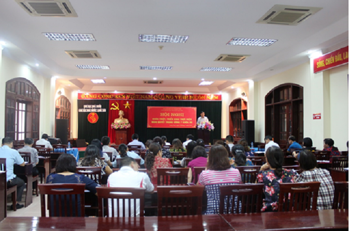 Ban Chấp hàng Công đoàn Kho bạc Nhà nước Lạng Sơn thường xuyên phối hợp chặt chẽ với Ban lãnh đạo đơn vị tổ chức Hội nghị cán bộ công chức, người lao động