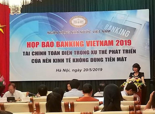 Quang cảnh buổi bọp báo. Ảnh: H.A