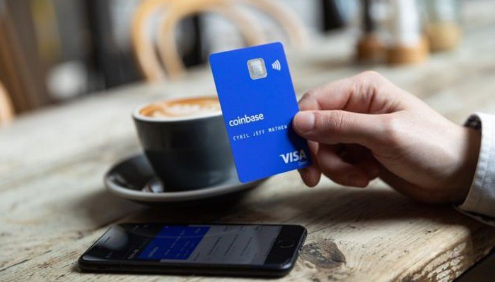Thẻ ghi nợ Visa Coinbase Card. Ảnh: Coinbase.