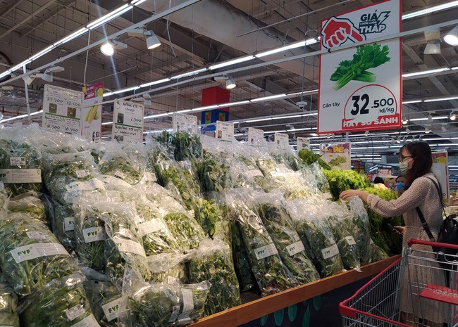 Trong 2 đợt bùng phát dịch COVID-19, TP. Hà Nội đã đảm bảo tốt nguồn cung hàng hóa phục vụ nhân dân.
