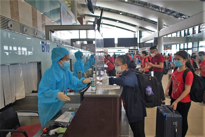 Các hãng hàng không chưa được mở bán vé cho đến khi kế hoạch khai thác các chuyến bay nội địa của Bộ Giao thông vận tải được ban hành
