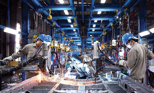 Chi số sản xuất ngành chế biến, chế tạo tăng 5,5% so với cùng kỳ năm 2020. Ảnh minh họa