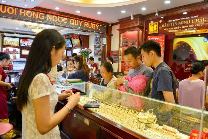 Giá vàng trong nước đồng loạt tăng mạnh (Ảnh minh hoạ)
