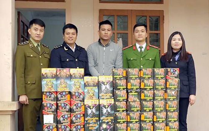 Số tang vật bị lực lượng chức năng bắt giữ
