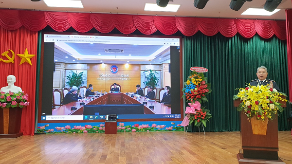 Ông Nguyễn Phước Việt Dũng – Cục trưởng Cục Hải quan tỉnh Bình Dương phát biểu tại Hội nghị