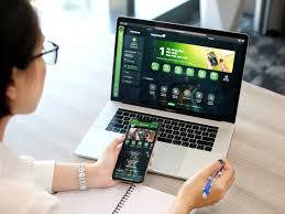 Vietcombank triển khai nhiều giải pháp thanh toán không dùng tiền mặt