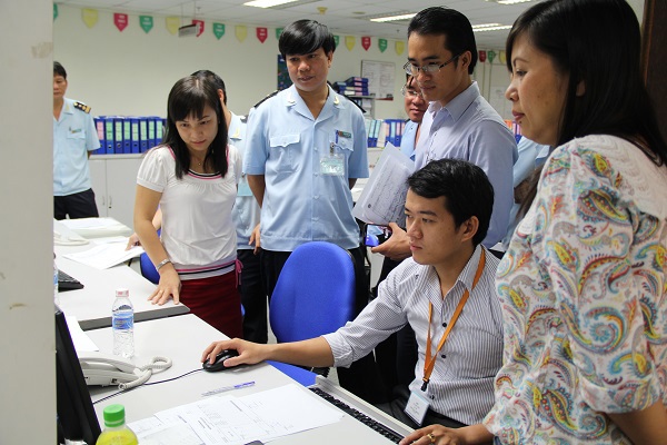Doanh nghiệp tra cứu, tìm hiểu các câu hỏi vướng mắc thường gặp