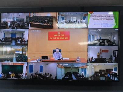 Phó Cục trưởng Cục Thuế Quảng Ninh Mai Chiến Thắng phát biểu chỉ đạo tại buổi tập huấn