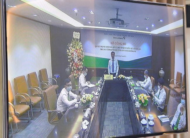 &Ocirc;ng&nbsp;Nguyễn Đ&igrave;nh Thắng &ndash; t&acirc;n Gi&aacute;m đốc Trung t&acirc;m Định gi&aacute; t&agrave;i sản Vietcombank ph&aacute;t biểu nhận nhiệm vụ