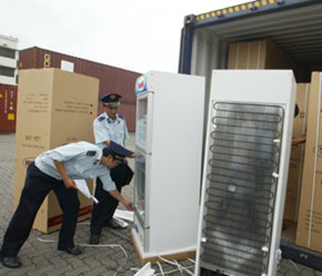 Kể từ ngày 15/10/2019, việc xác định giá trị hải quan hàng hóa xuất, nhập khẩu sẽ được thực hiện theo các nguyên tắc và phương pháp quy định mới tại Thông tư số 60/2019/TT-BTC