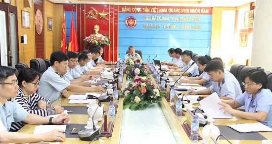 Lực lượng hải quan tăng cường kiểm tra, kiểm soát, đấu tranh phòng, chống buôn lậu, gian lận thương mại trước, trong và sau Tết Nguyên đán Canh Tý 2020.