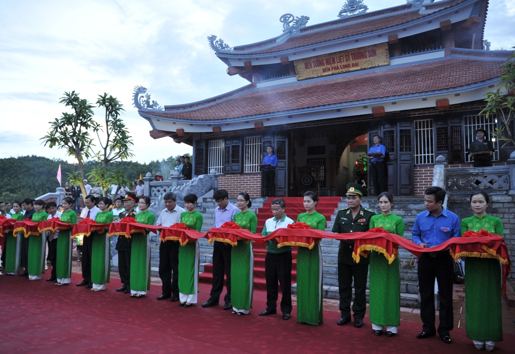 Lễ khánh thành công trình Đền tưởng niệm liệt sỹ Trường Sơn – Bến phà Long Đại. Nguồn: FinancePlus.vn