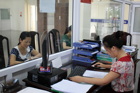 Giải đáp các vướng mắc về thuế, phí tại bộ phận một cửa của Cục Thuế tỉnh. Nguồn: Internet.