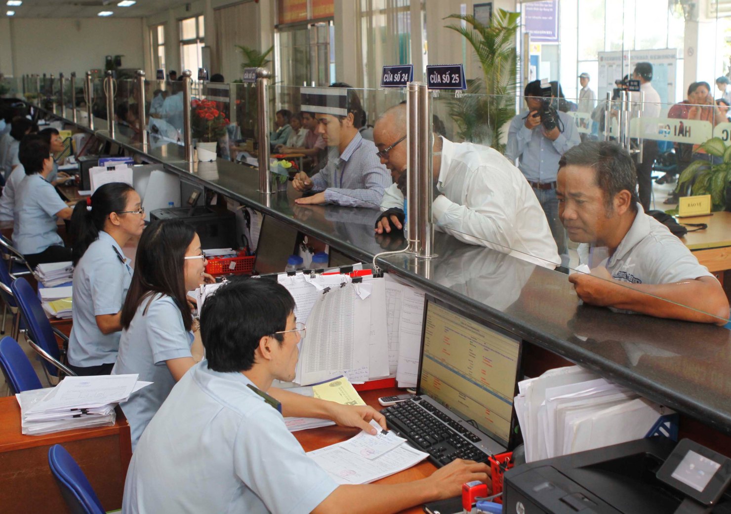 Hiện thời gian thông quan hàng luồng xanh (miễn kiểm tra hồ sơ giấy và thực tế hàng hóa) chỉ từ 1-3 giây.