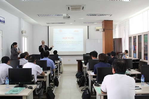 Hội nghị tập huấn cho lãnh đạo doanh nghiệp Nhật Bản đầu tư tại Bình Dương do Cục Hải quan Bình Dương tổ chức.