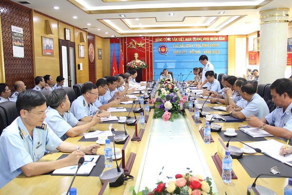 Lãnh đạo Tổng cục Hải quan làm việc với Cục Hải quan Bình Dương