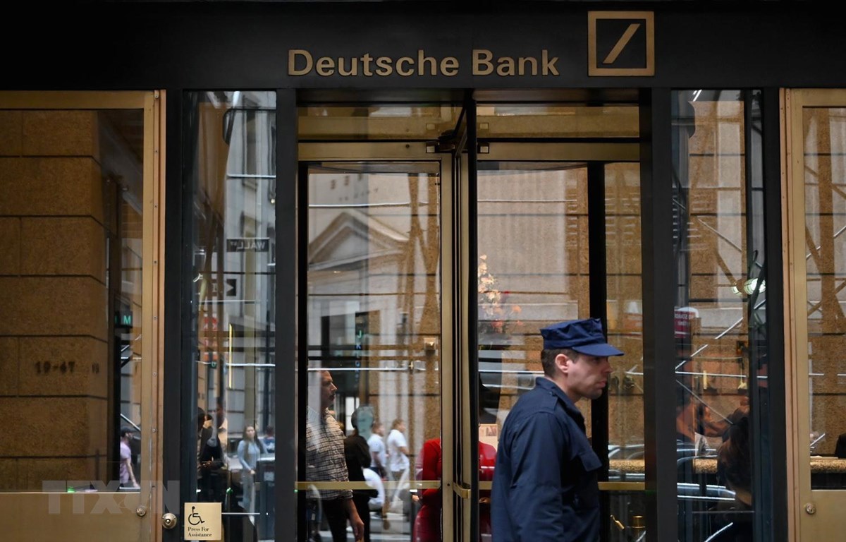 Một chi nhánh của Deutsche Bank tại New York của, Mỹ. (Ảnh: AFP/TTXVN)