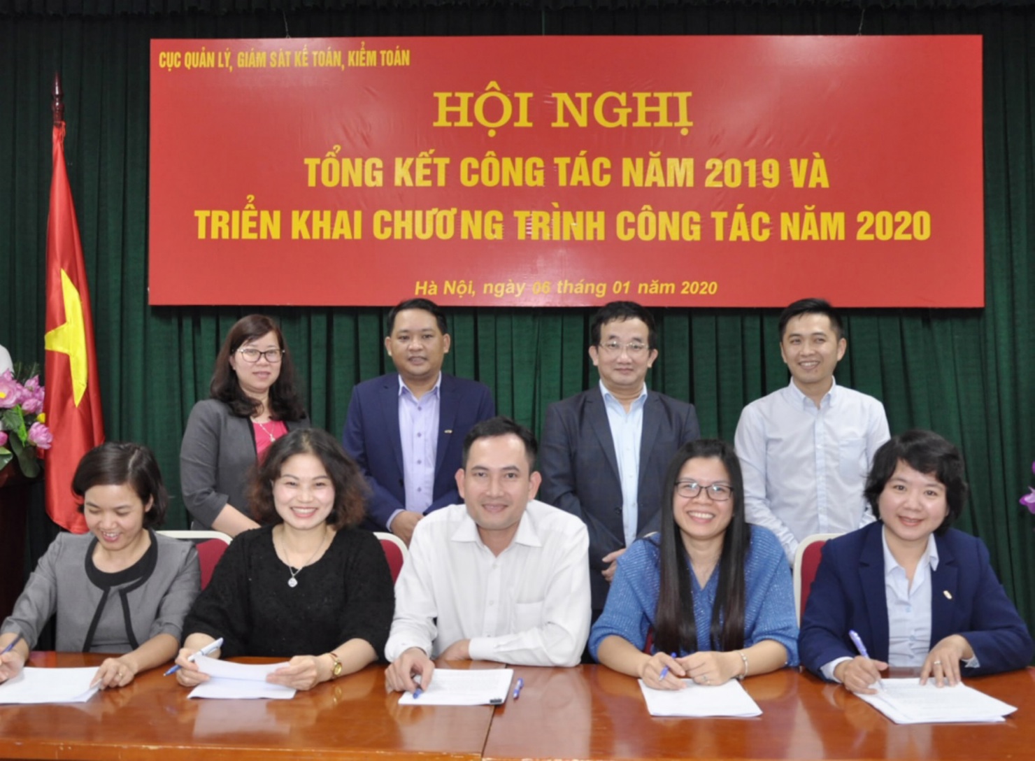 Cục QLKT ký Giao ước thi đua phấn đấu hoàn thành xuất sắc nhiệm vụ của đơn vị trong năm 2020.