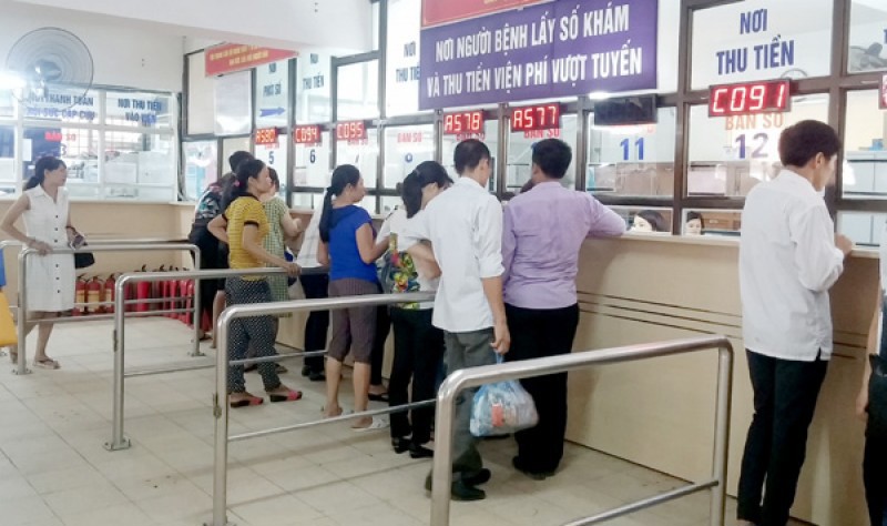 Hà Nội sẽ áp dụng mức giá mới của 10 dịch vụ khám chữa bệnh, 6 dịch vụ ngày giường và 1.937 dịch vụ kỹ thuật, xét nghiệm.