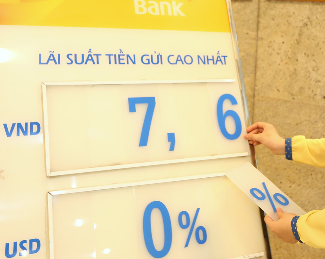 Các ngân hàng cũng cho hay, dư nợ cho vay khó khăn do ảnh hưởng bởi dịch Covid-19 sẽ là yếu tố tác động tiêu cực lên lợi nhuận.