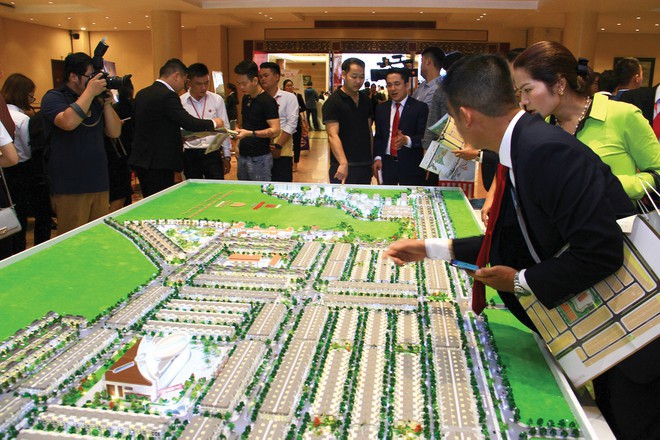 “Siết” cấp phép dự án bất động sản mới để hạn chế tồn kho.