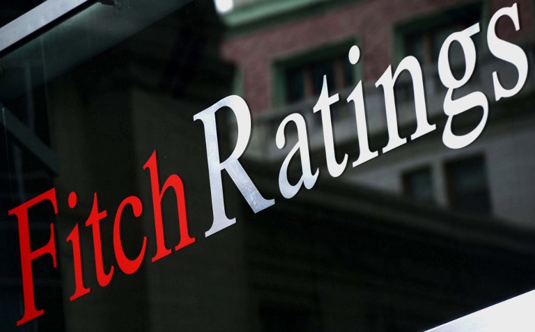 Fitch nâng triển vọng hệ số tín nhiệm quốc gia của Việt Nam lên tích cực.