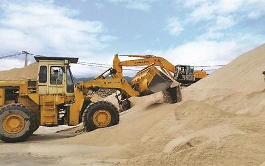 Cát xây dựng cũng là mặt hàng tăng giá.