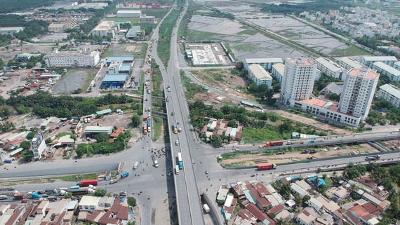 Nút giao thông Mỹ Thủy trên đường Vành đai 2.