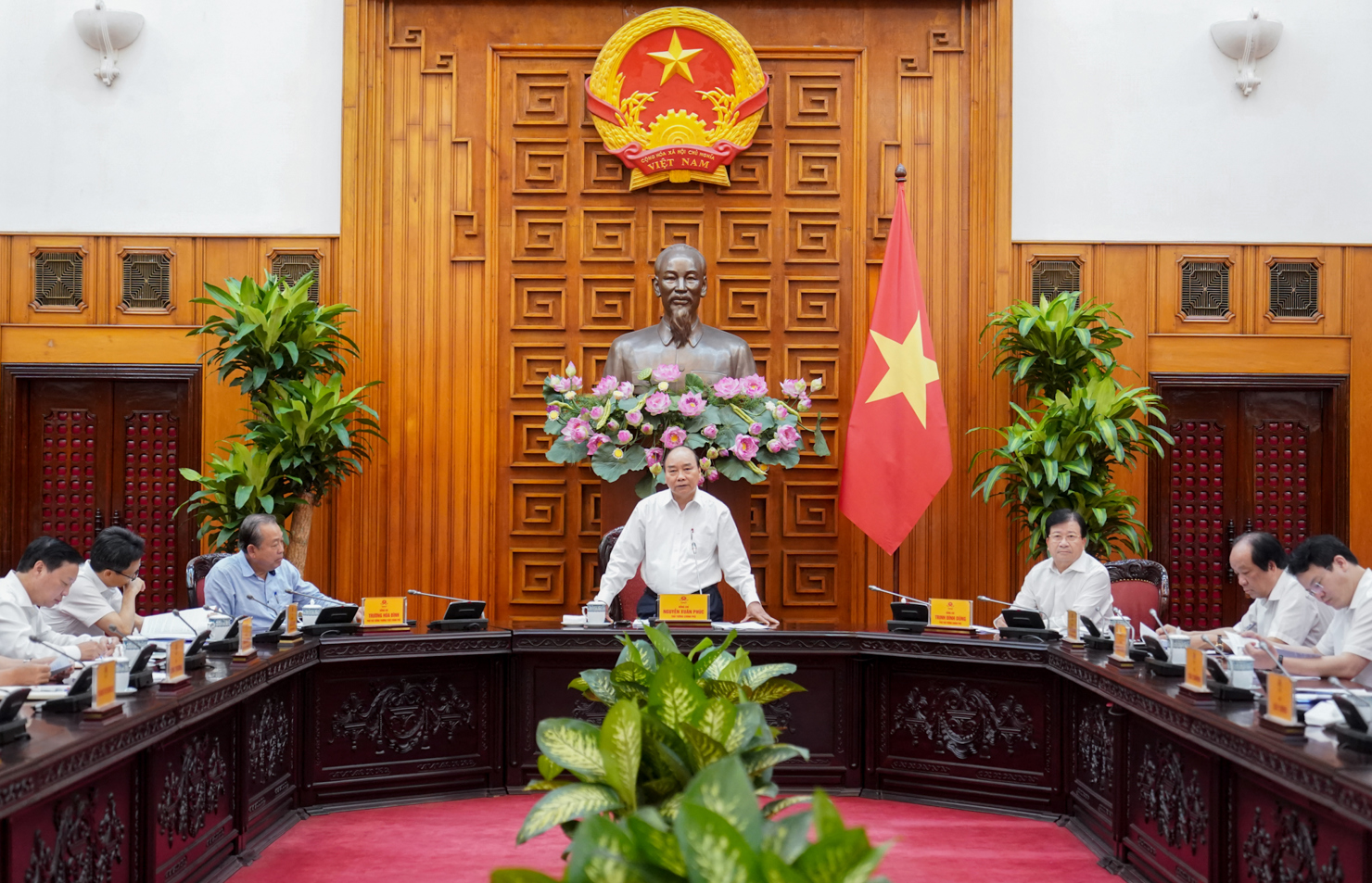 Thủ tướng Nguyễn Xuân Phúc phát biểu chỉ đạo.