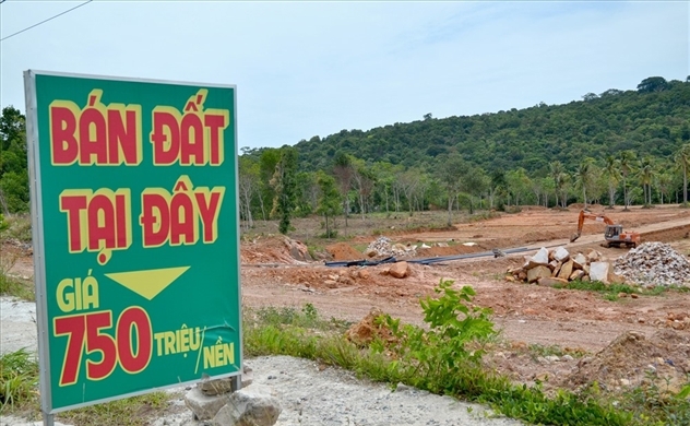 Phú Quốc lại tạm dừng tách thửa, chuyển mục đích sử dụng đất.