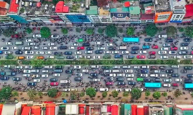 Một số tuyến đường vành đại của Hà Nội thường xuyên ùn tắc vào giờ cao điểm.