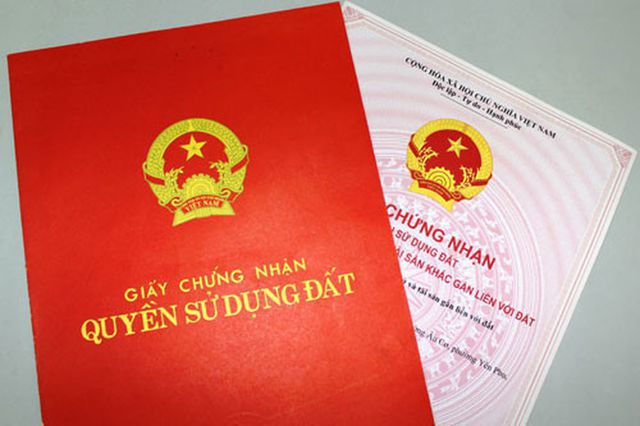Cơ quan nào có thẩm quyền cấp giấy chứng nhận thì cơ quan đó có thẩm quyền thu hồi lại.