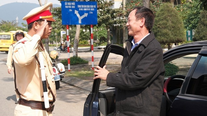 Lực lượng công an tăng cường thanh tra, tuần tra kiểm soát phát hiện, xử lý nghiêm các hành vi vi phạm quy định pháp luật về trật tự an toàn giao thông.