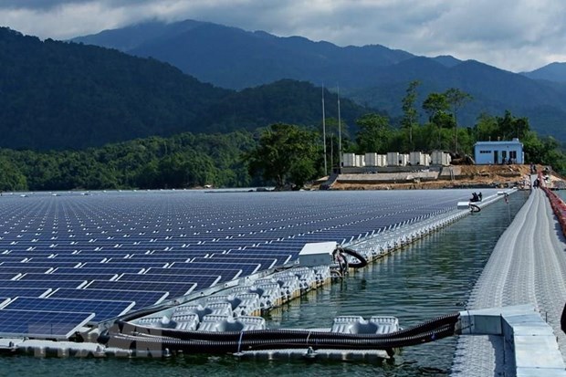 Theo báo cáo từ EVN, trong 8 tháng qua, phần năng lượng tái tạo đã phát lên lưới 2,8 tỷ kWh.